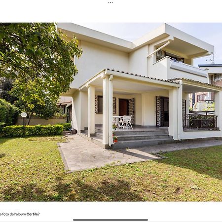 Magnifica Villa A Fregene Fregenae Exteriör bild